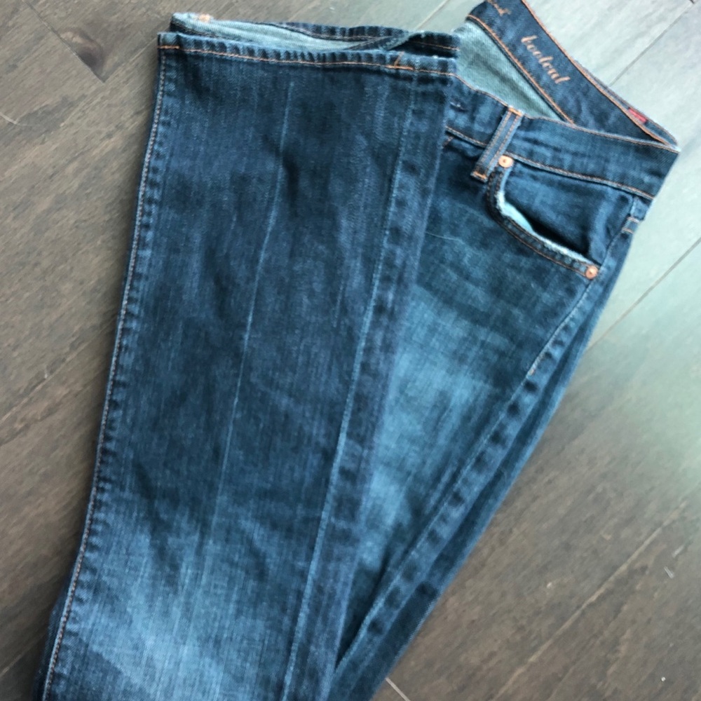 7 for all Mankind Bootcut sz 27